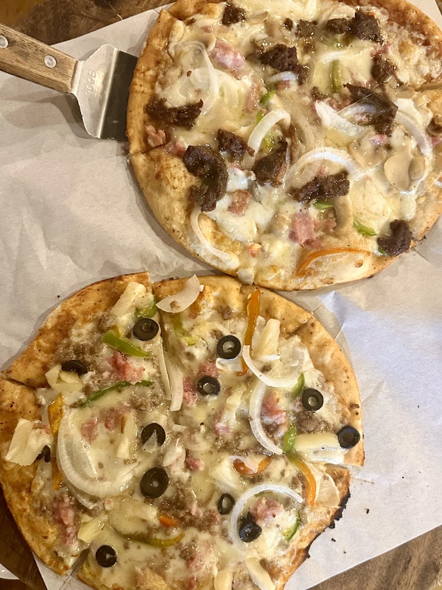 California Beach Pizza Photo 4