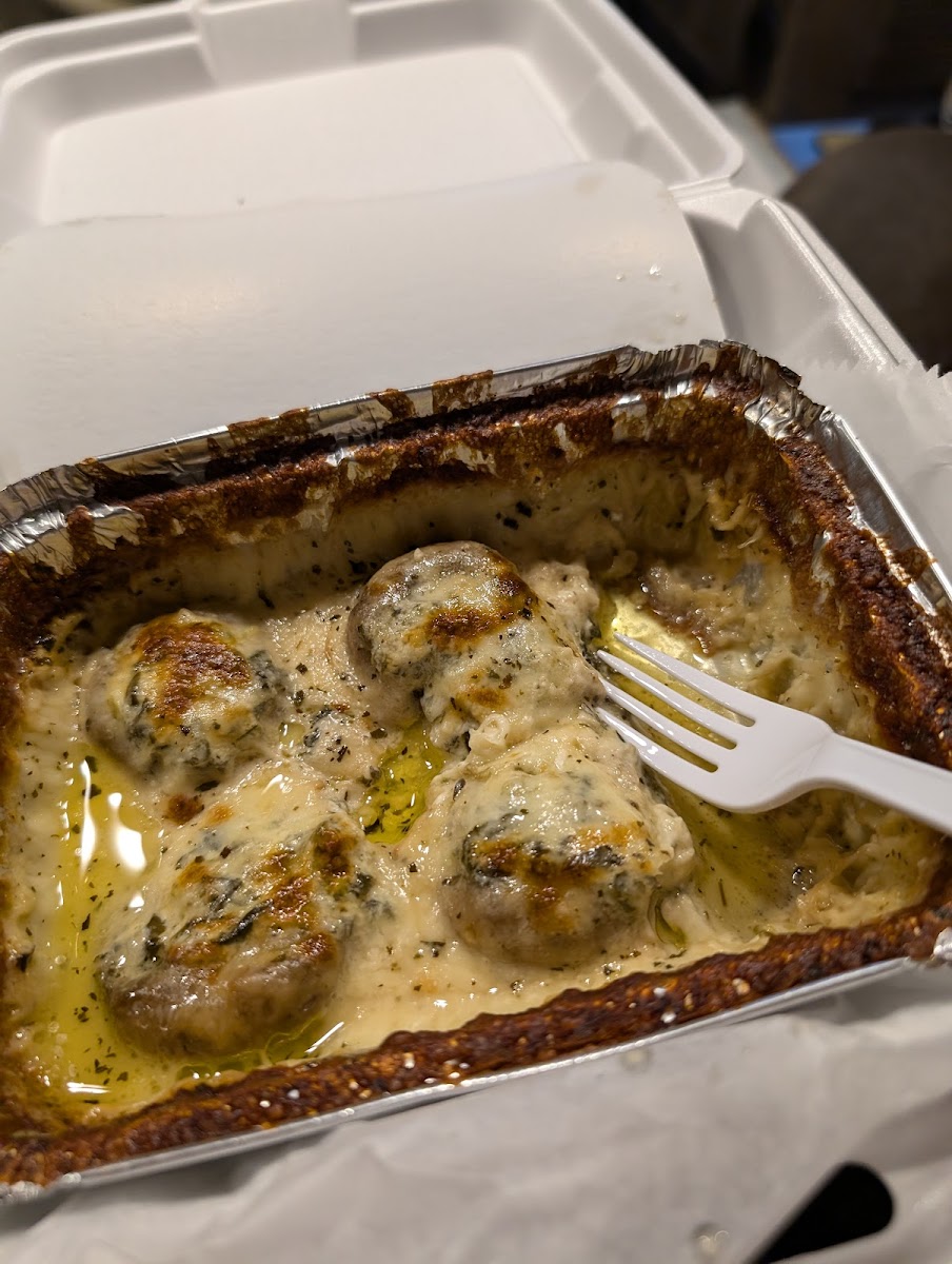 Sam & Ella's Chicken Palace Photo 8