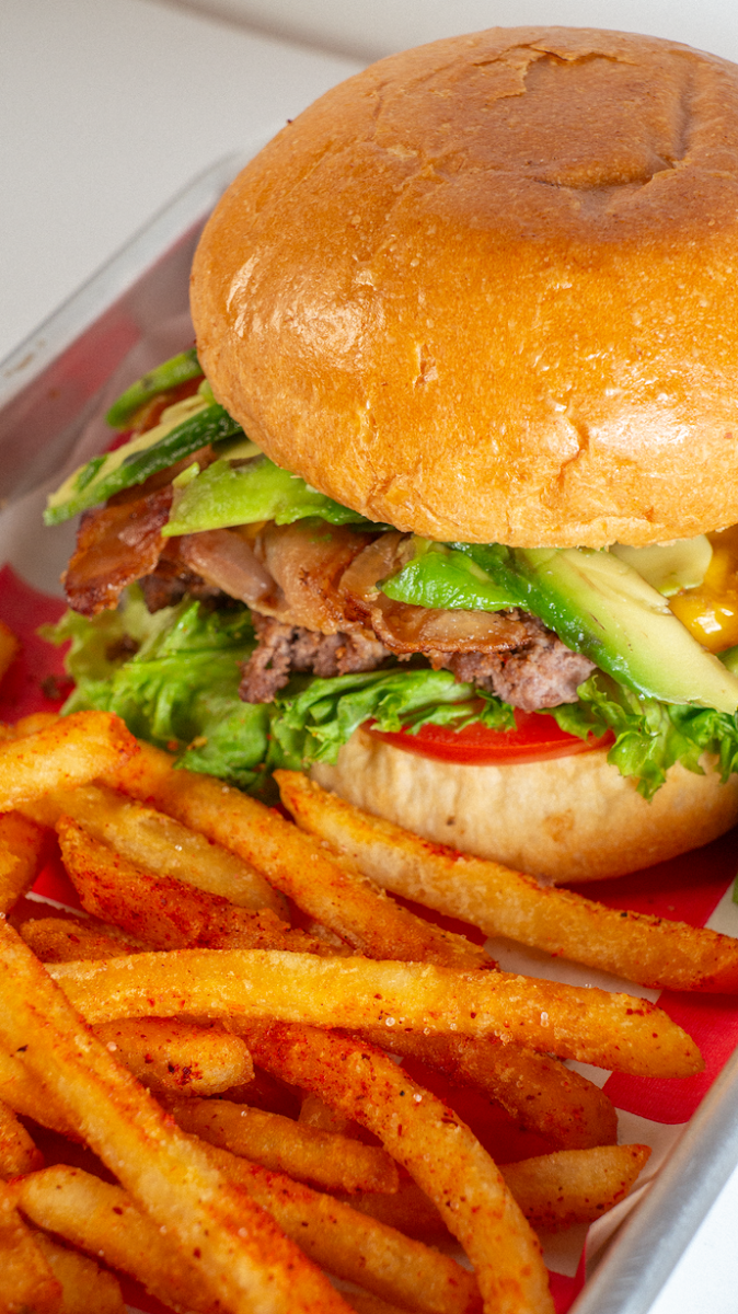 Ginger's Burger Photo 6