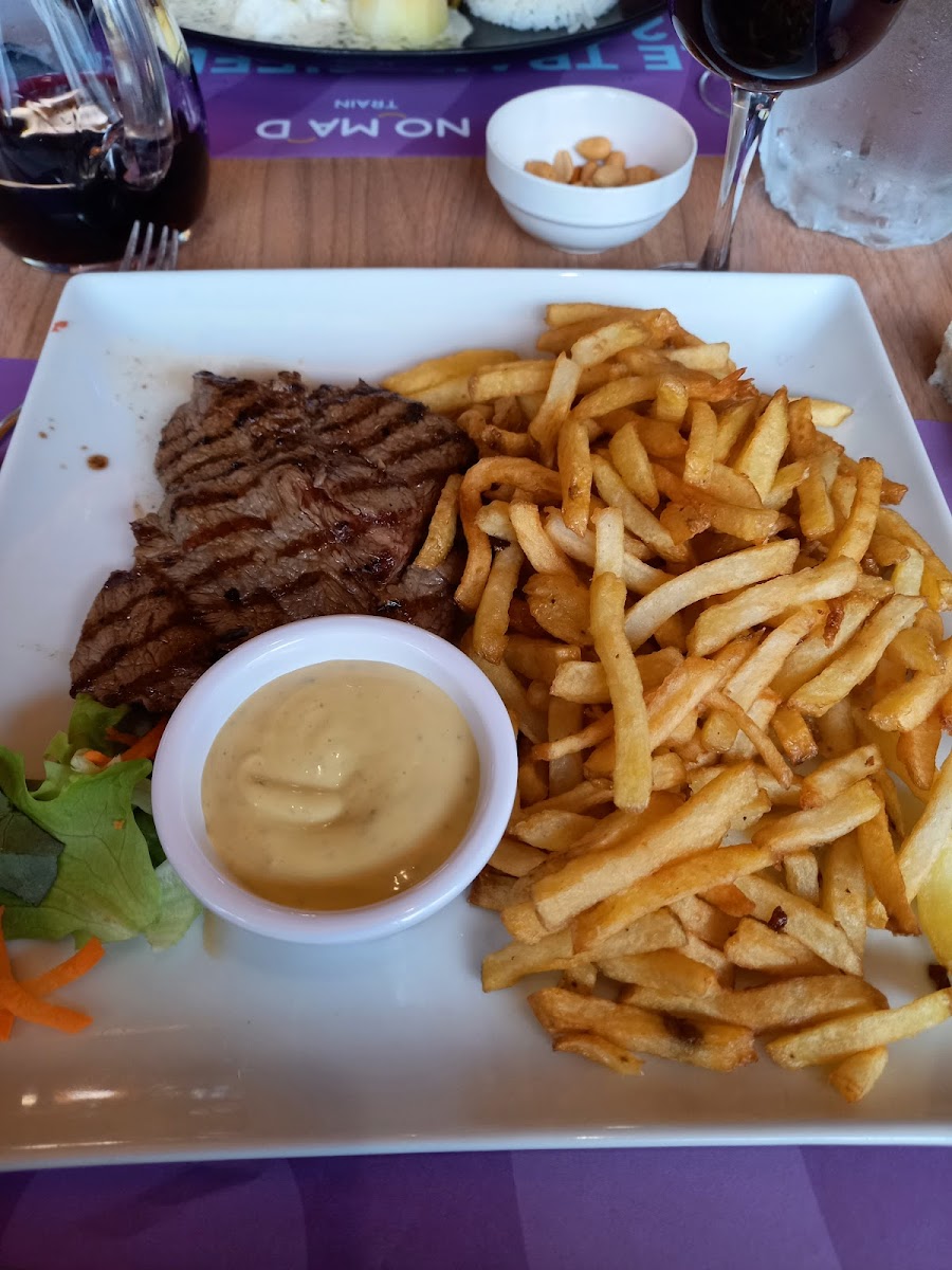 La Taverne du Parvis Photo 8