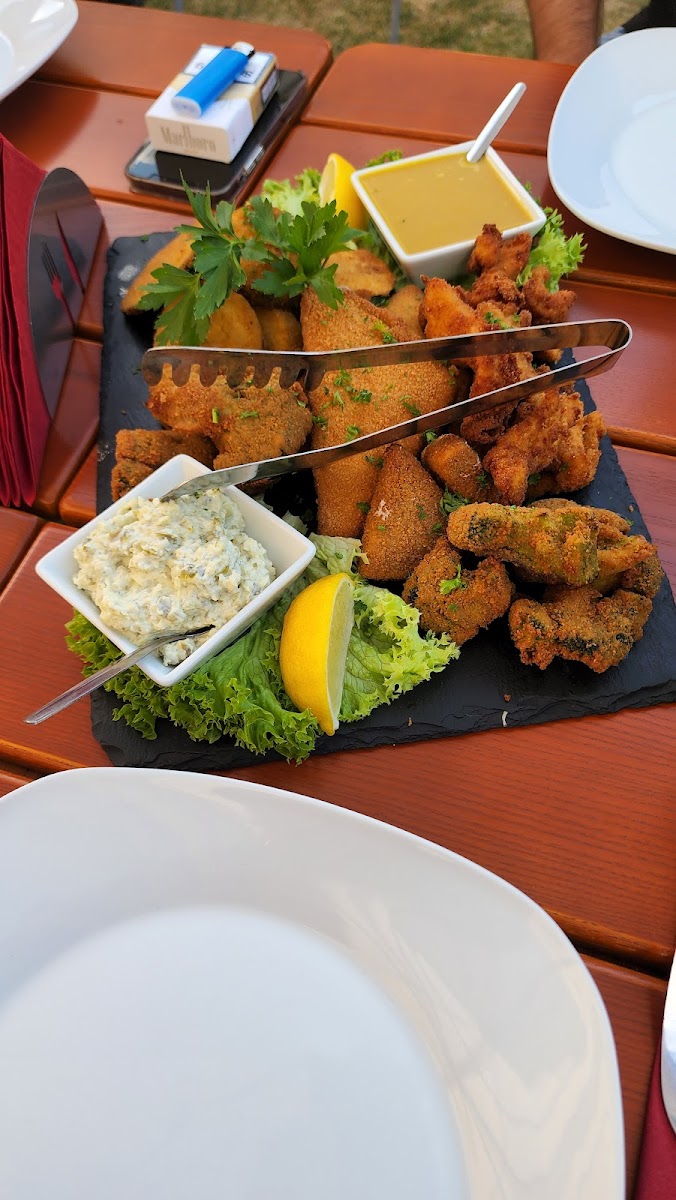 Restaurant Goldenes Fass - Ristovski Photo 9