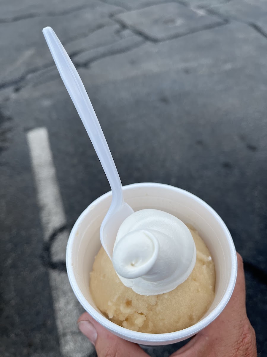 Coco's Tropical Ice Photo 10