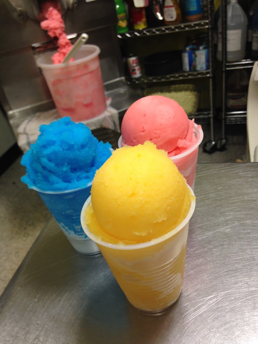 Coco's Tropical Ice Photo 5