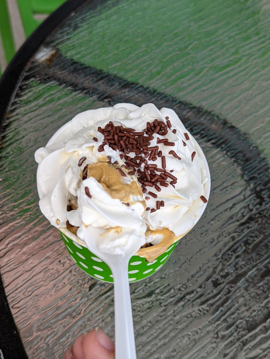 Coco's Tropical Ice Photo 6