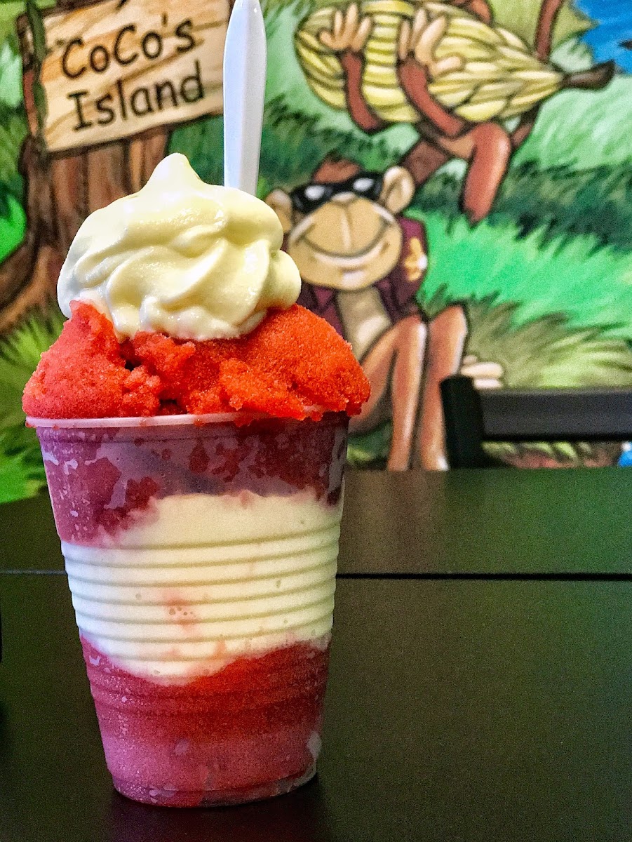 Coco's Tropical Ice Photo 7
