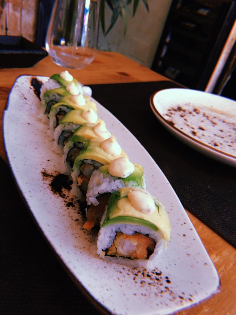 Sky Sushi & Ramen Bar Recoletos Photo 9