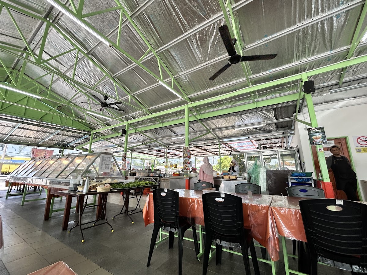 PakYob Cafe & Restoran