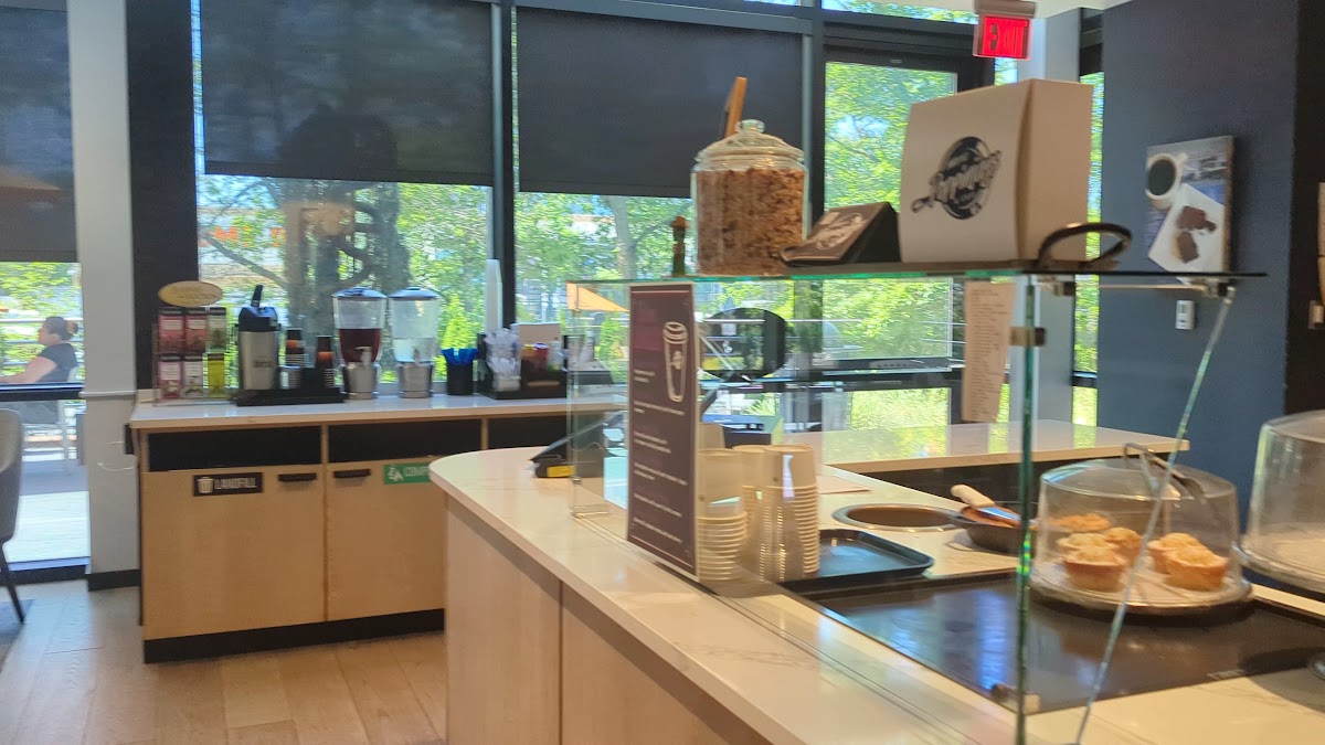 Poppinjay's A Cafe Photo 6