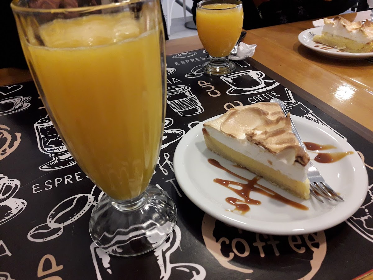 Café Besares Photo 8