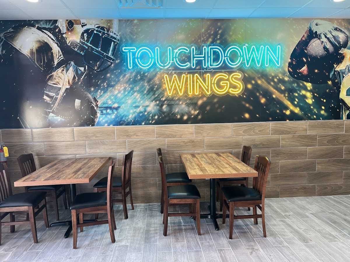 Touchdown Wings at Stockbridge