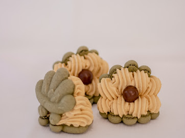 Le Macaron and Desserts Photo 10