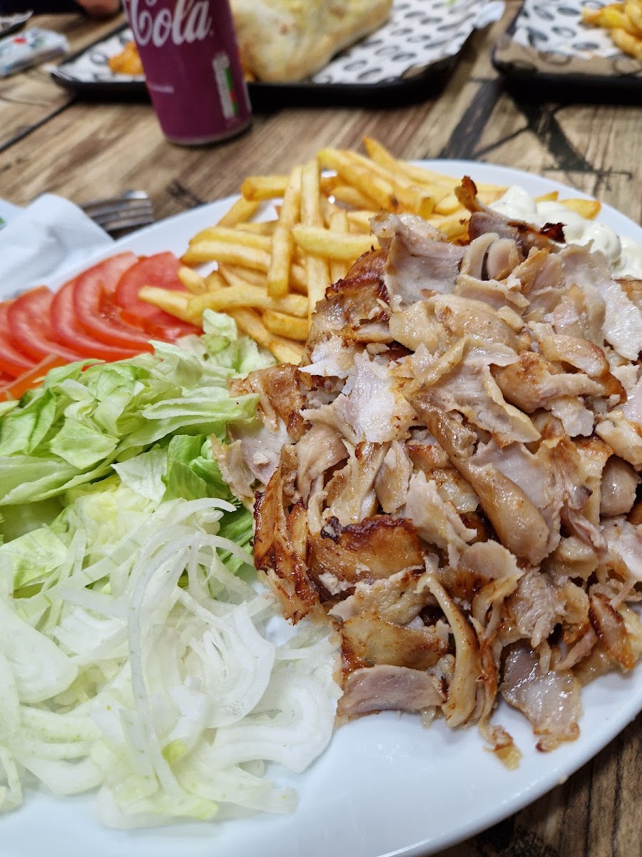 Le Goat - Snack & Pizza Photo 6