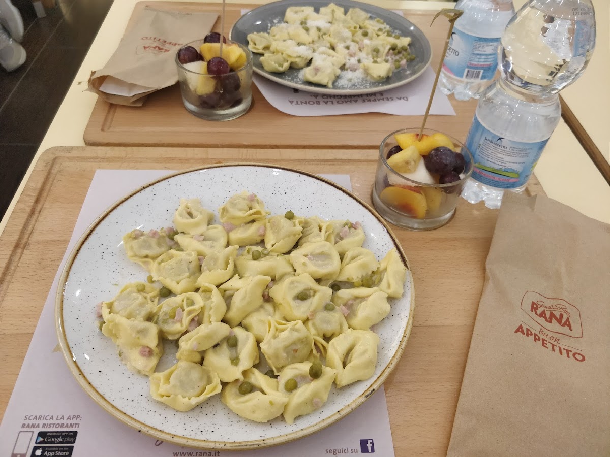 Ristorante Giovanni Rana Valecenter Photo 7