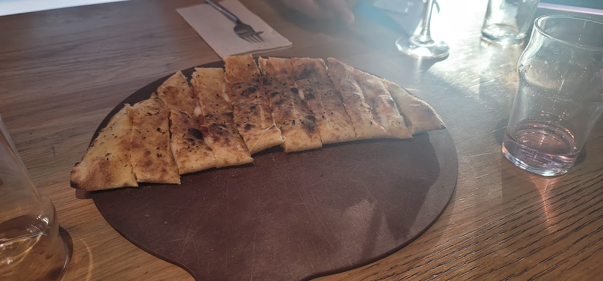Basilic & Co - pizzas de terroirs - Annecy Photo 10