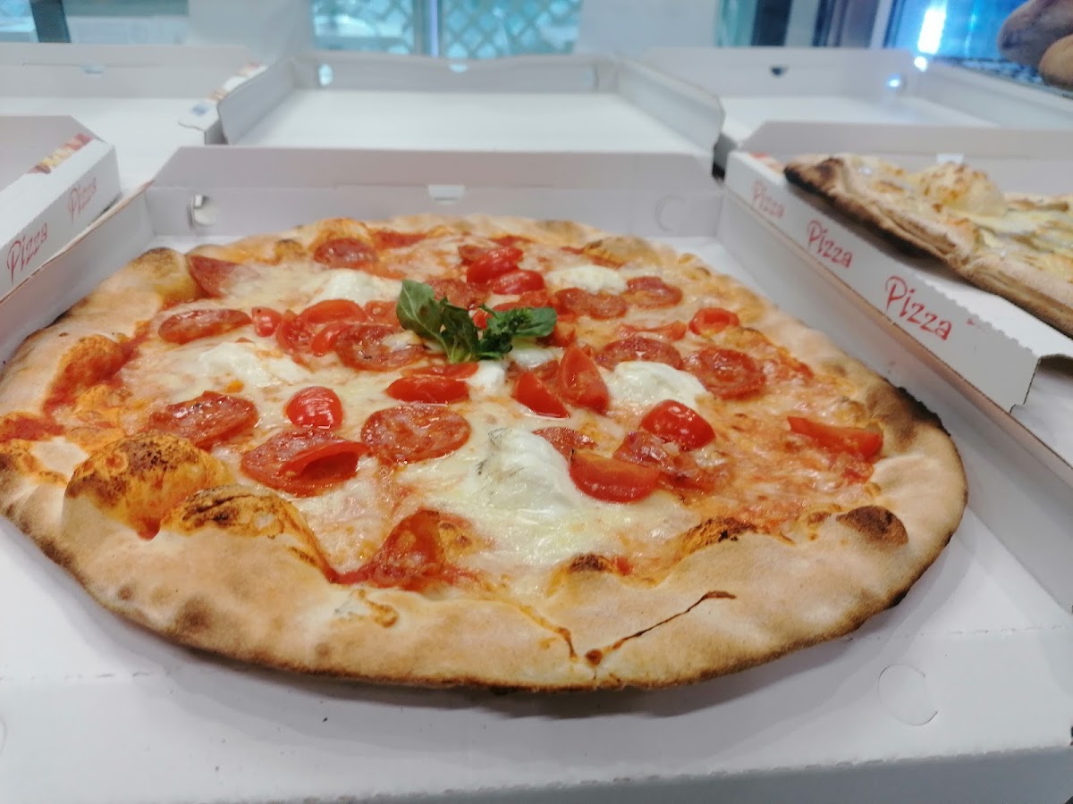 Pizza buona Photo 4