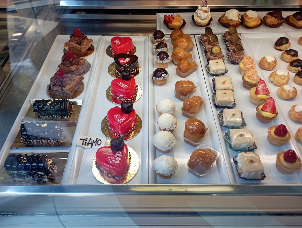 Cafè Le Chateau Rouge Photo 3