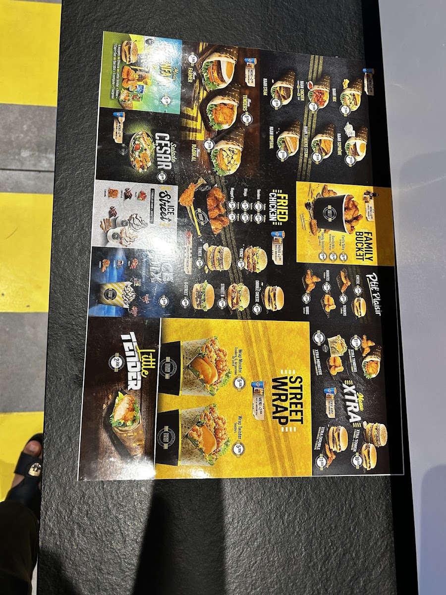 Chicken Street La Roche Naan & Fried Chicken Photo Menu 3