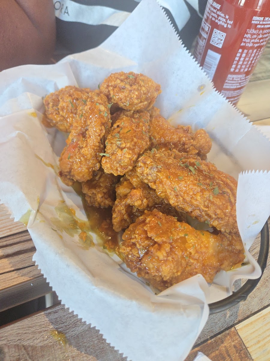 92 Chicken Lawrence Photo 2