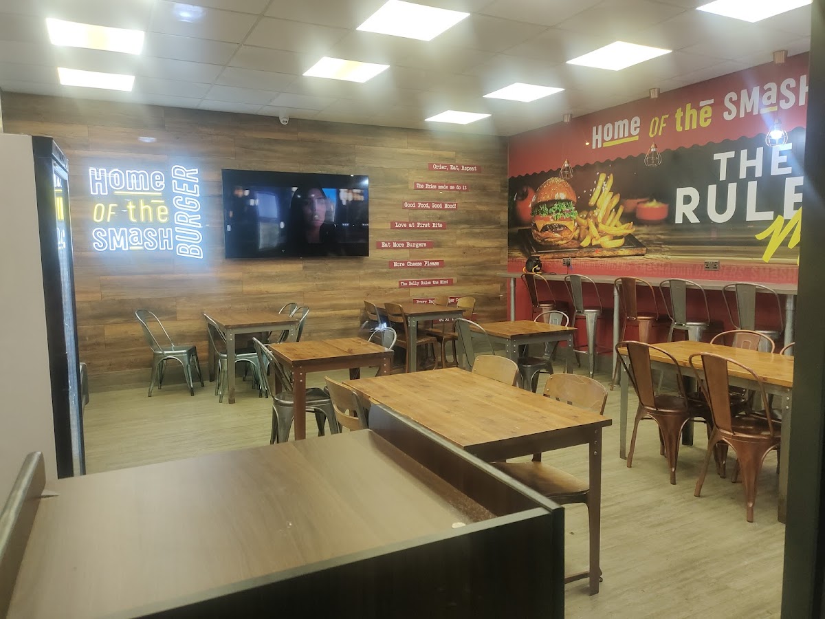 Smashdown Burgers Photo 3