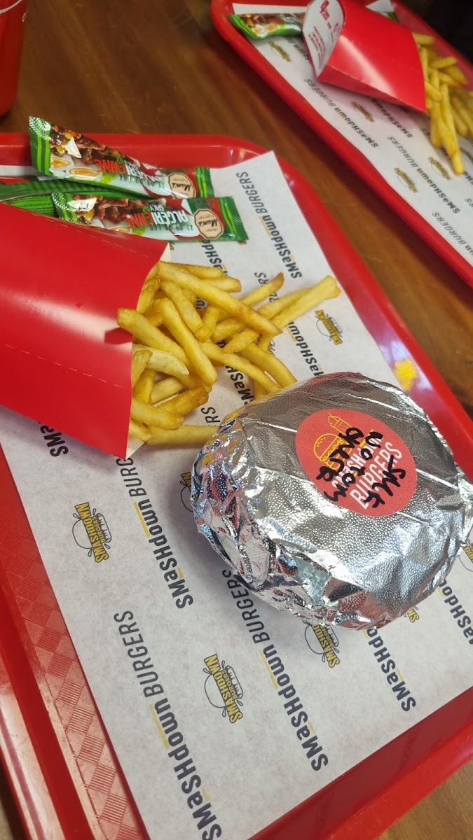 Smashdown Burgers Photo 5