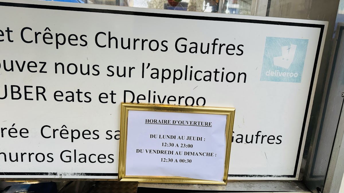 Street Crêpes Churros Gaufres Photo 4
