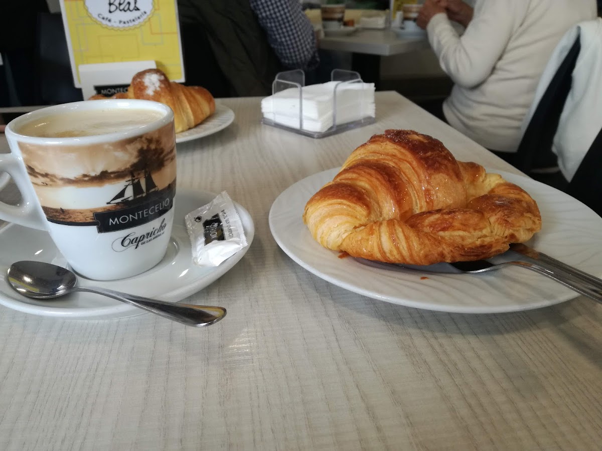 Café Pastelería San Blas Photo 5