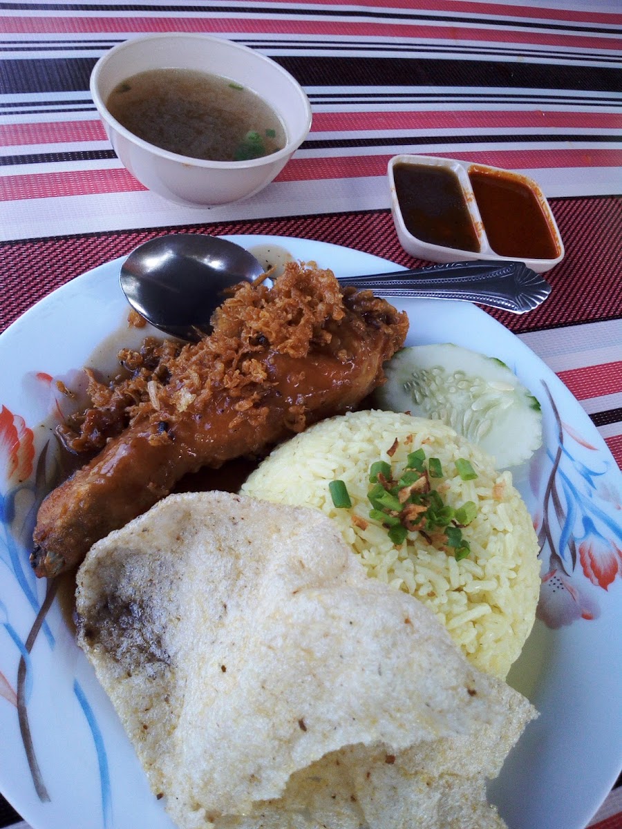 Nasi Ayam Pandan & Sup Photo 8