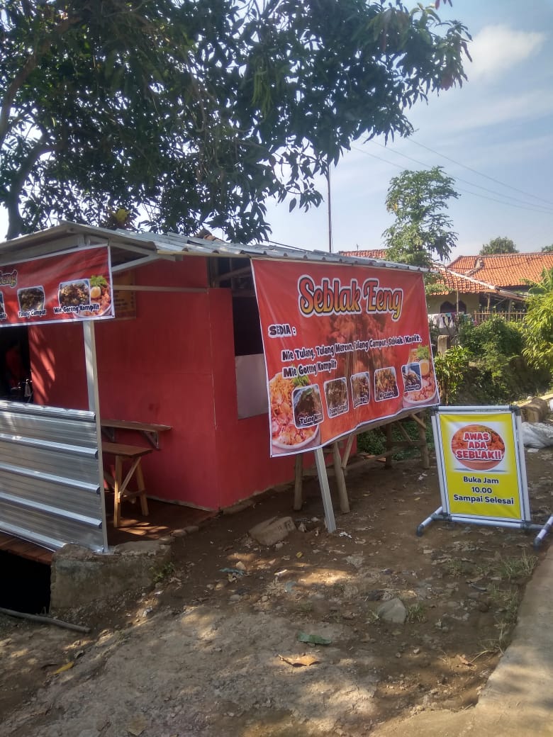 WARUNG SEBLAK EENG Photo 3