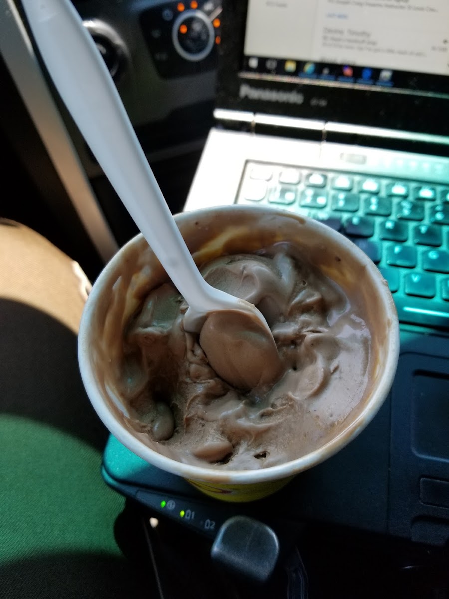 Silky's Frozen Custard Photo 10