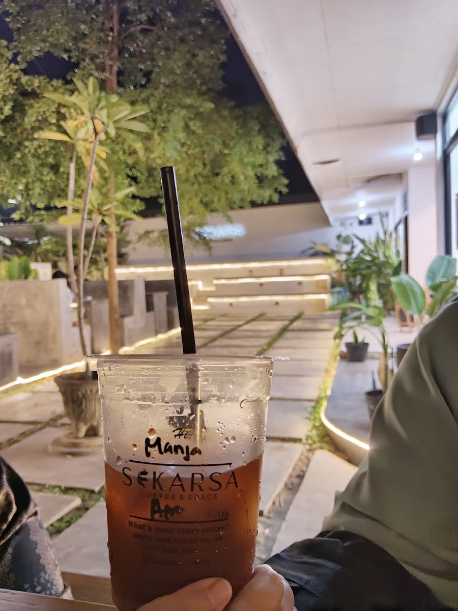 SEKARSA COFFEE AND SPACE Photo 9