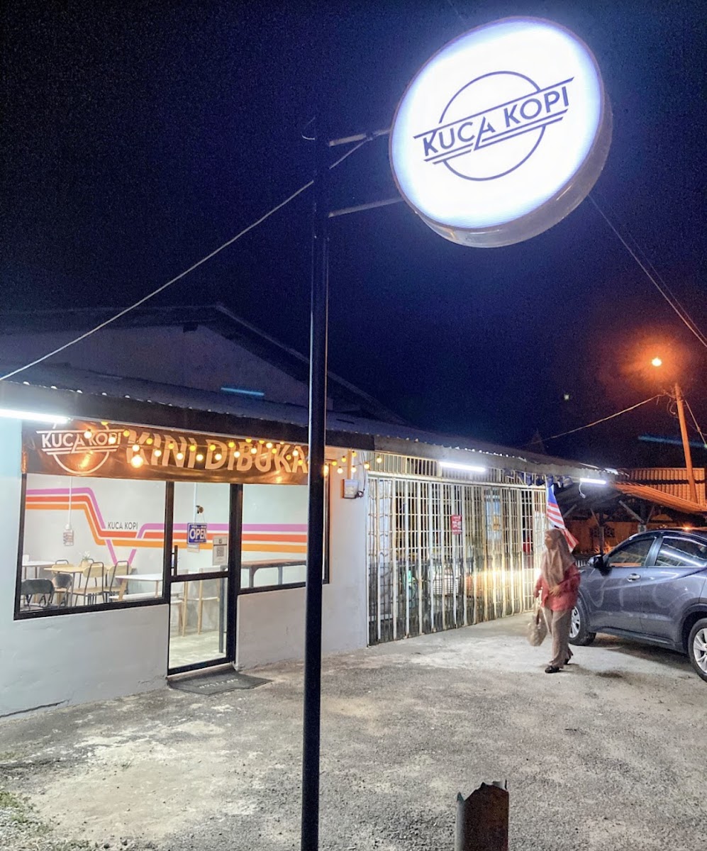 Kuca Kopi Kafe
