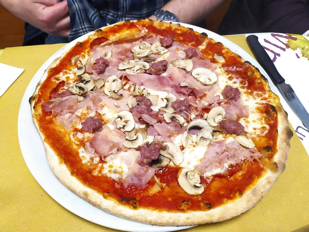 Pizzeria Il Giropizza ex Il Glicine Photo 7