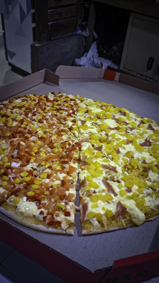 URBAN PIZZA Photo 4