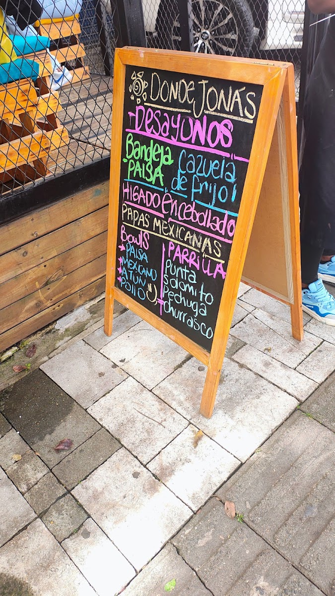 Donde Jonás - Parrilla y Chicharrón Photo Menu 3