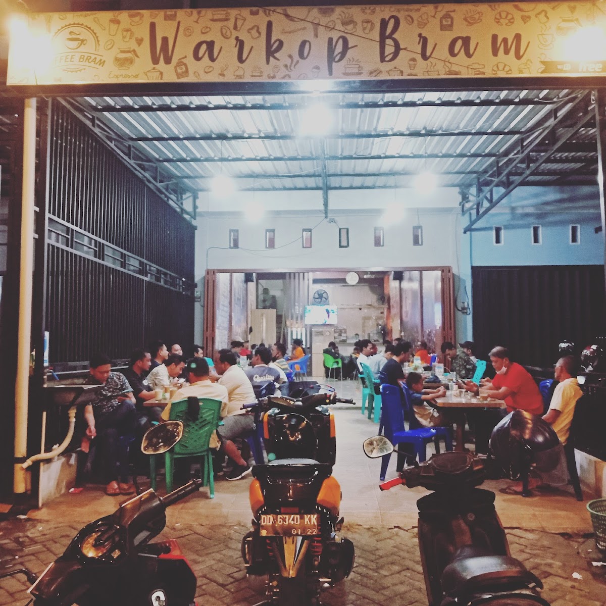 WARKOP BRAM Photo 3