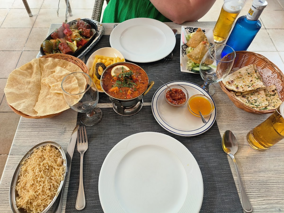 Bombay Restaurant Photo 7