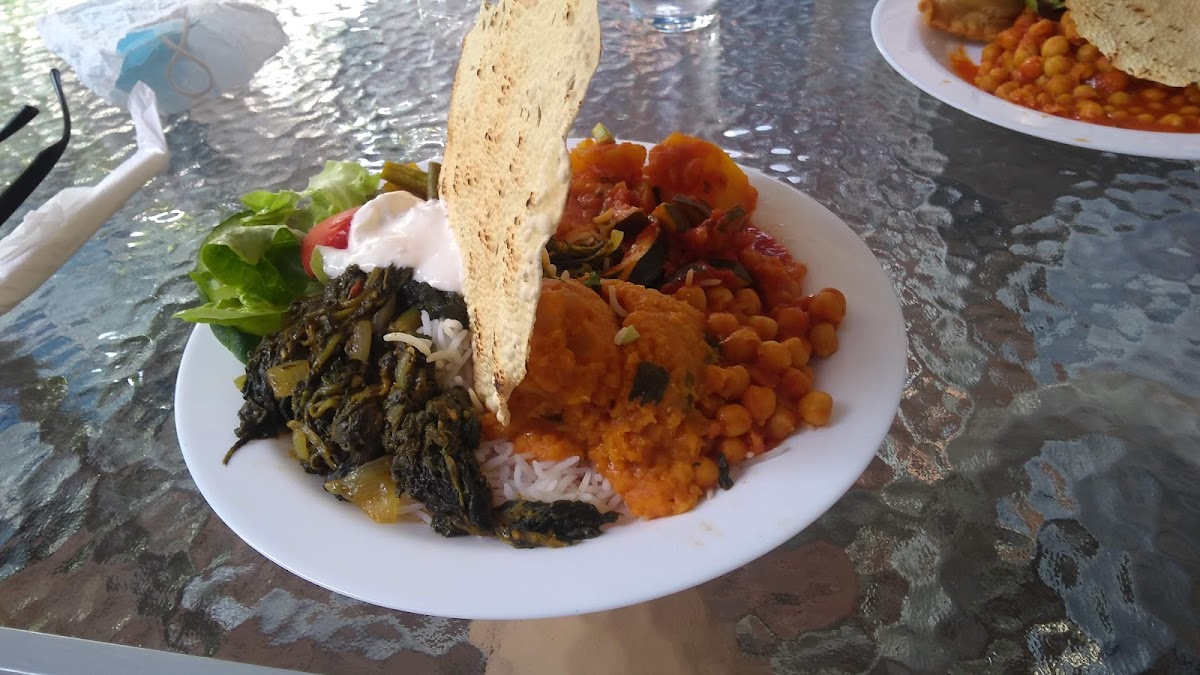 Pakistani restaurant Photo 8