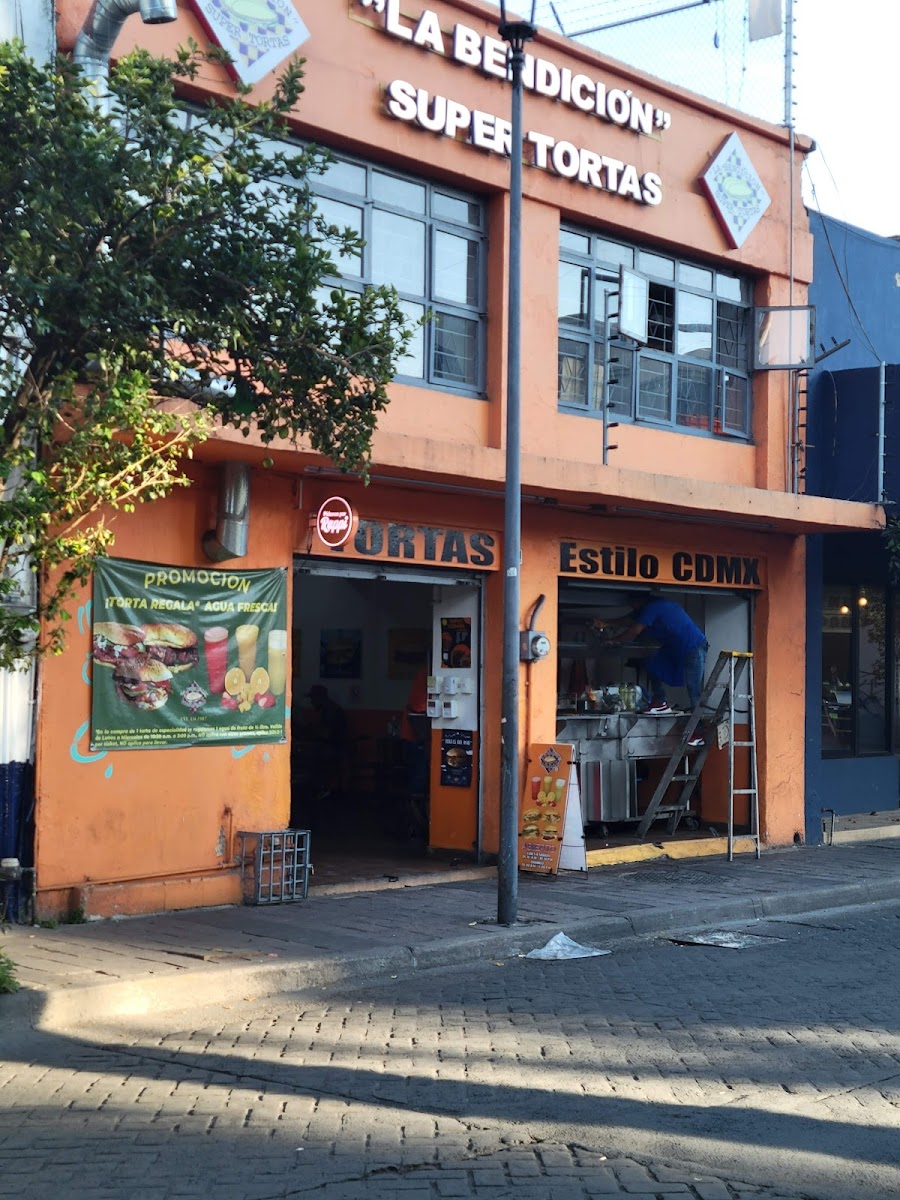 Super Tortas La Bendición
