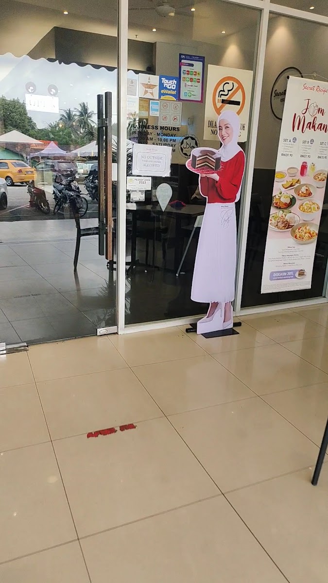 Secret Recipe Tampin Photo 2