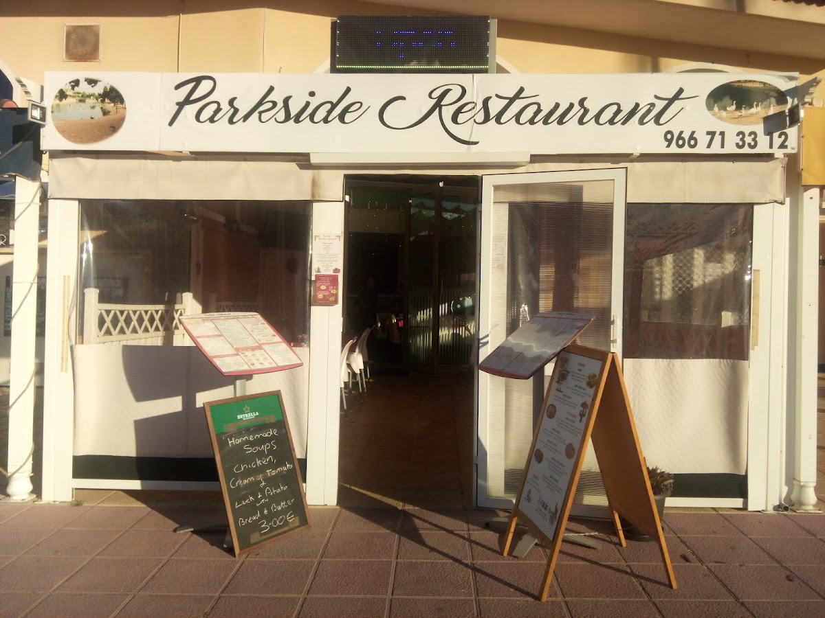 Parkside Restaurant Photo 2