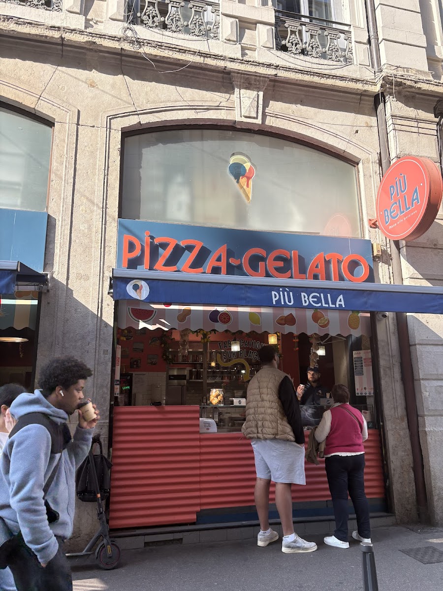 Più Bella Pizza & Gelato Photo 3