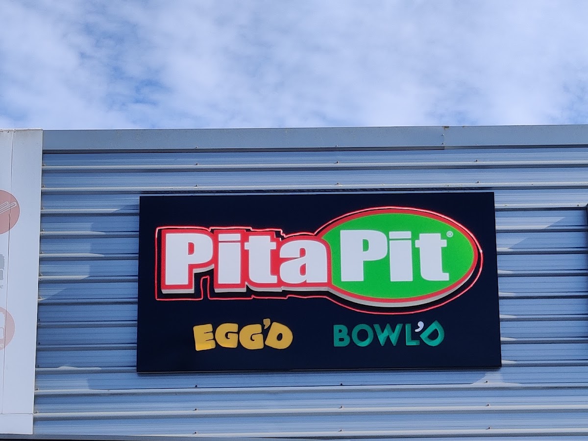 Pita Pit Royal Oak Photo 3