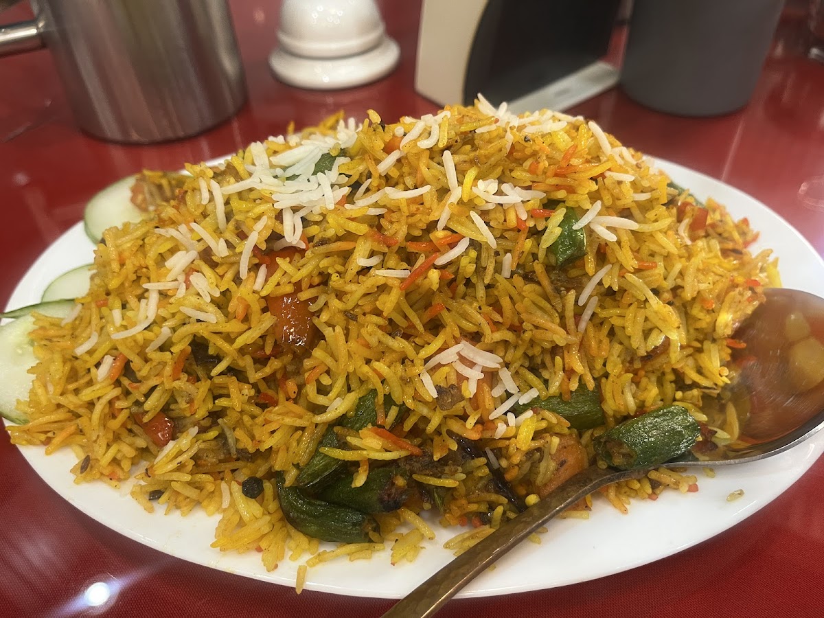 FTI Indian Restaurant Photo 4