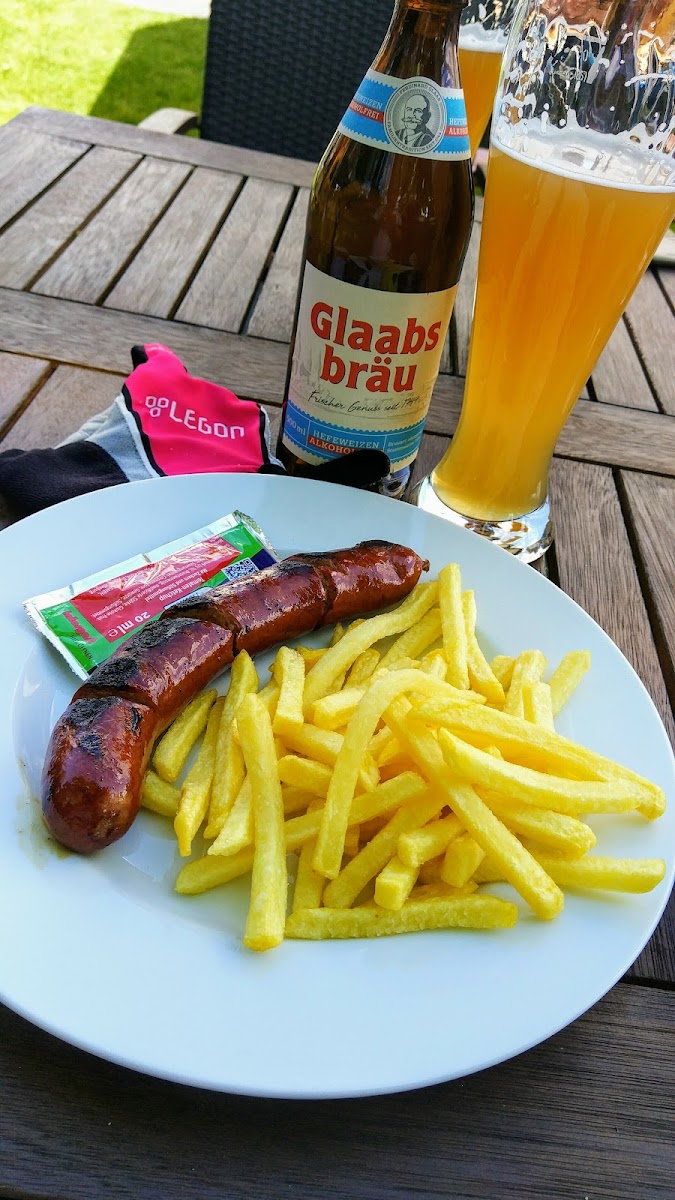 Restaurant zur Radsporthalle Photo 9