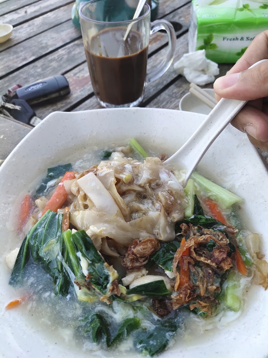77 Restuarant and Cafe, Telupid Photo 9