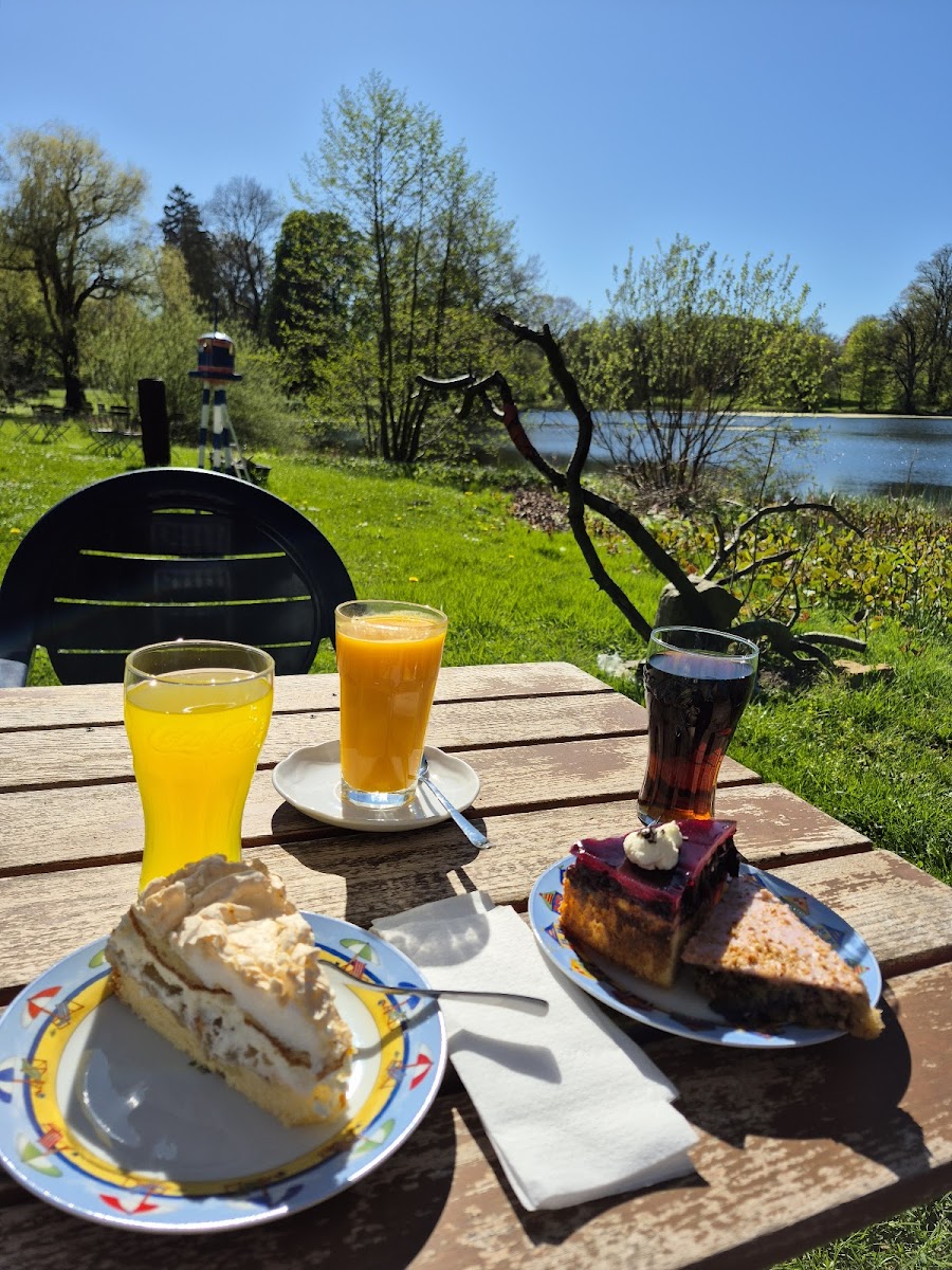 Museumscafé Am Schwanensee (Puppenmuseum) Photo 2