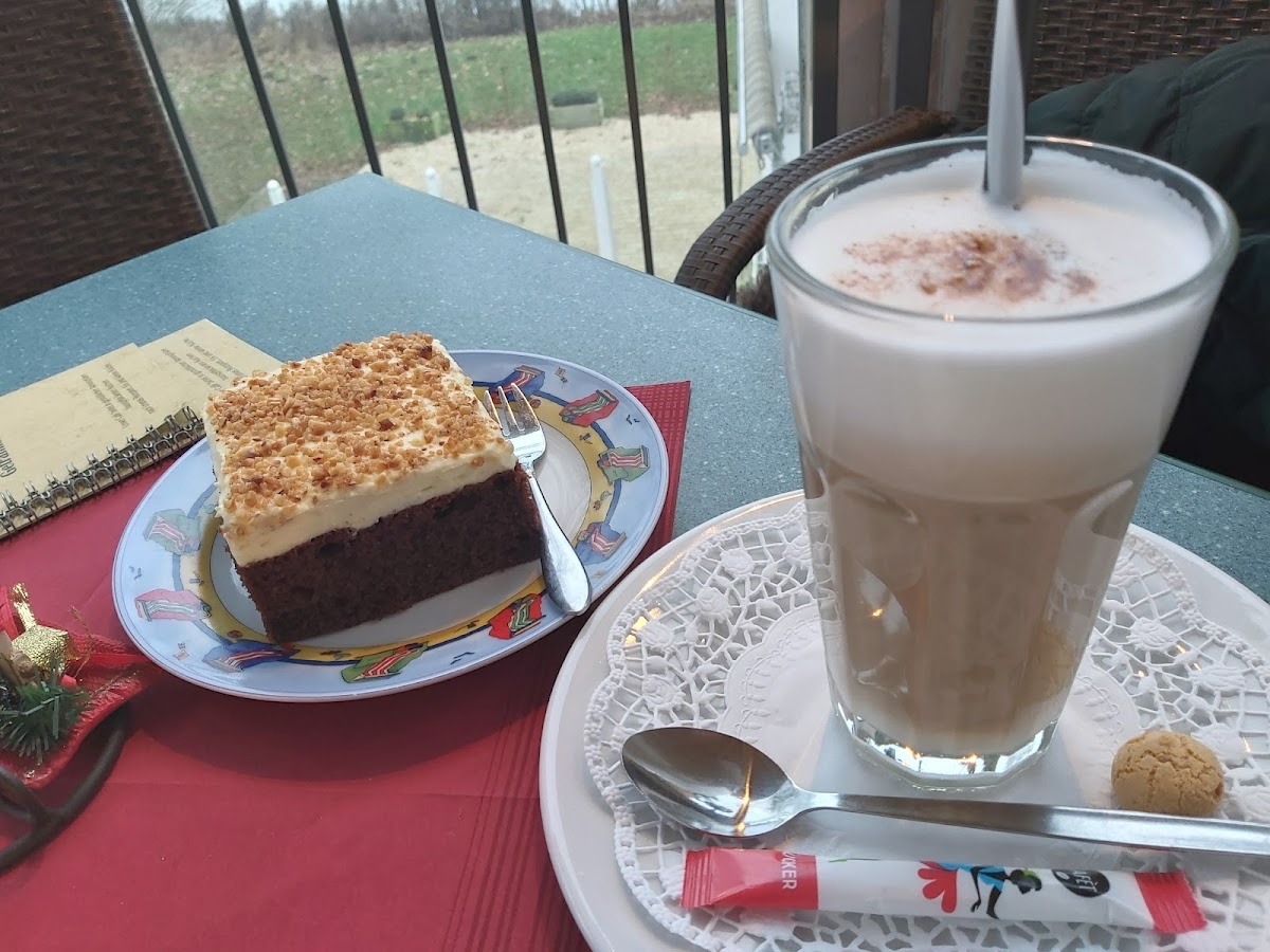 Museumscafé Am Schwanensee (Puppenmuseum) Photo 5