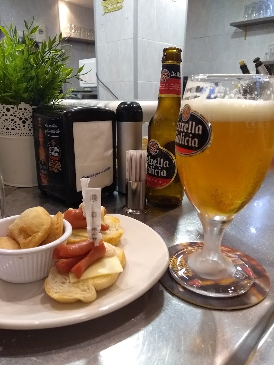 Mesón el sabor del chen Photo 10