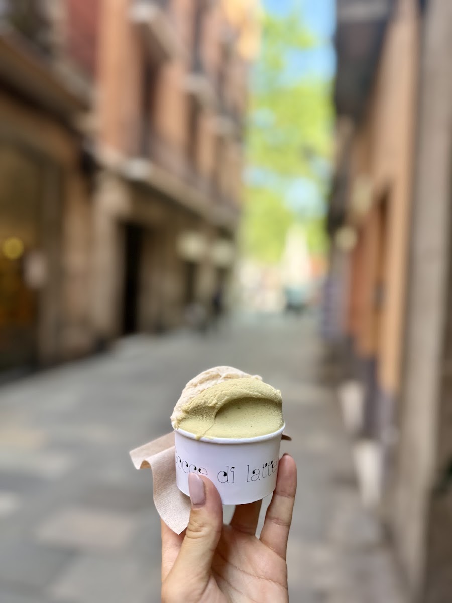 Gocce di Latte Vegana Photo 8