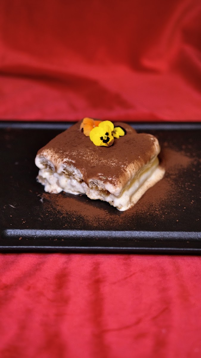 Manima's Gastro Pub Photo 2